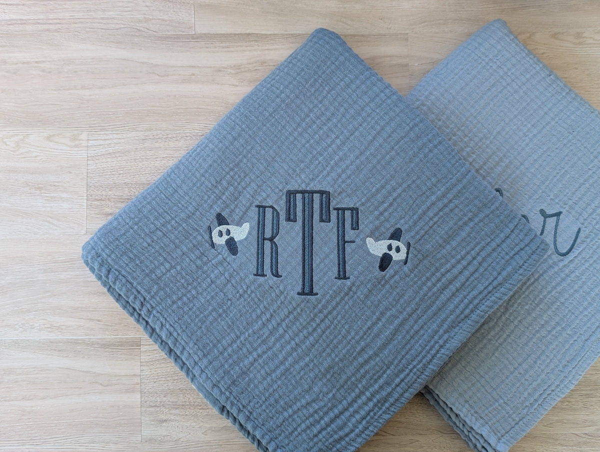 Personalized Muslin Baby Blanket Set (Set of 2)