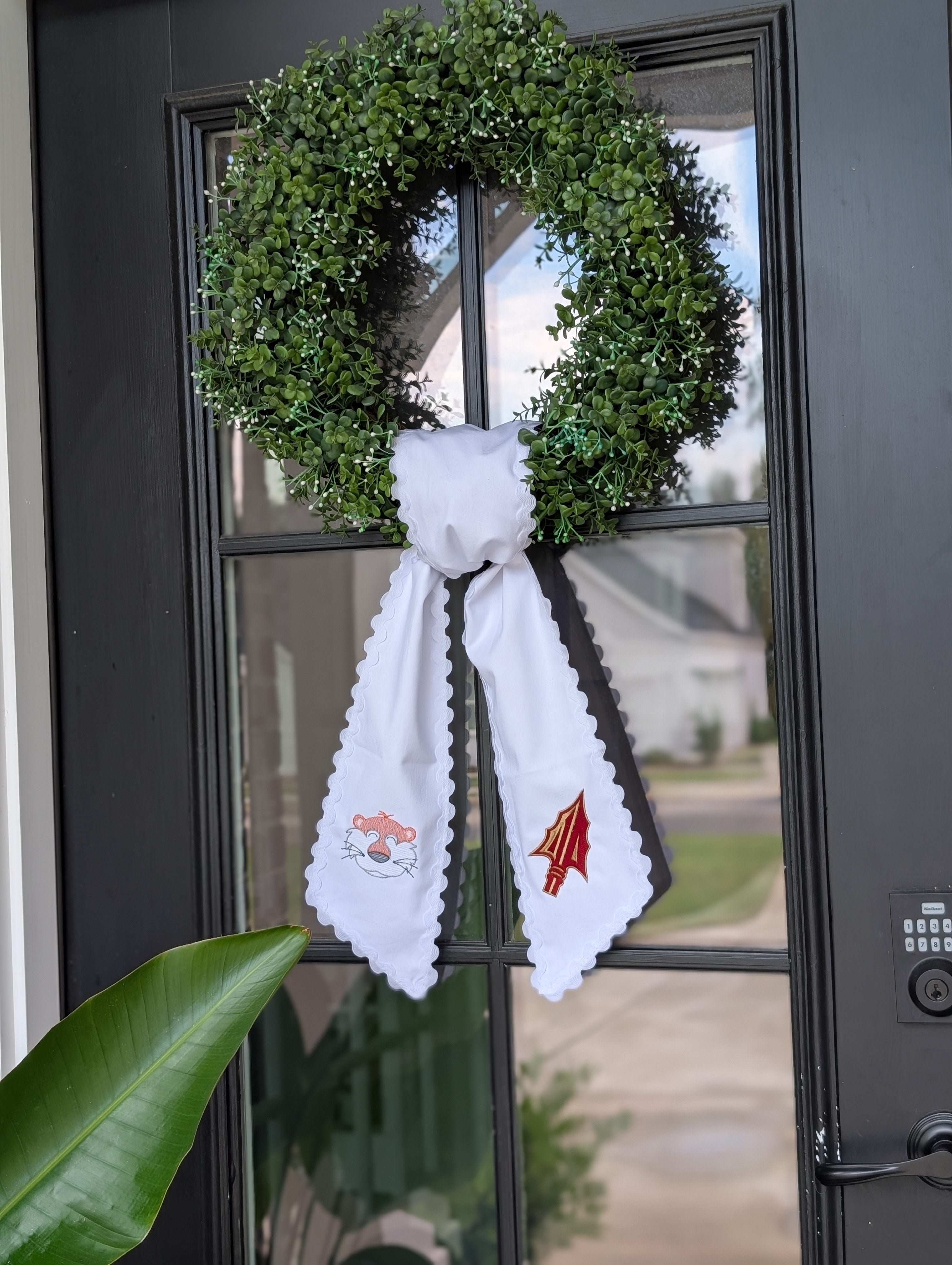 🏈 House Divided Wreath Sash