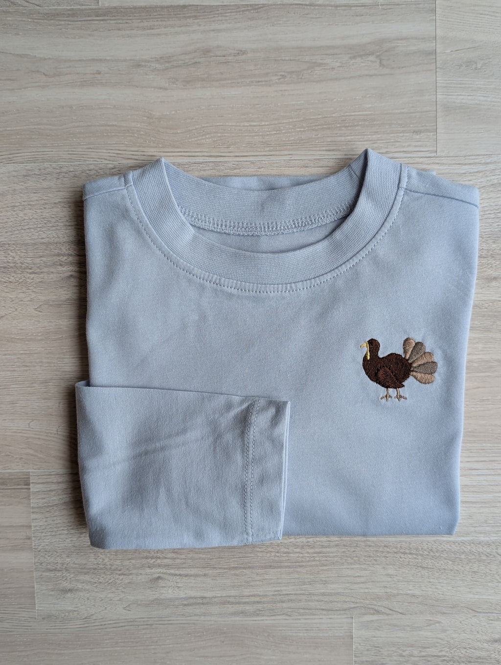 Animal embroidered organic cotton long-sleeve shirt from Frost Pack